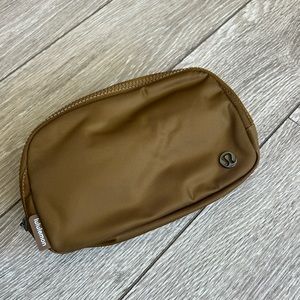 Lululemon Everywhere Belt Bag Burnt Caramel